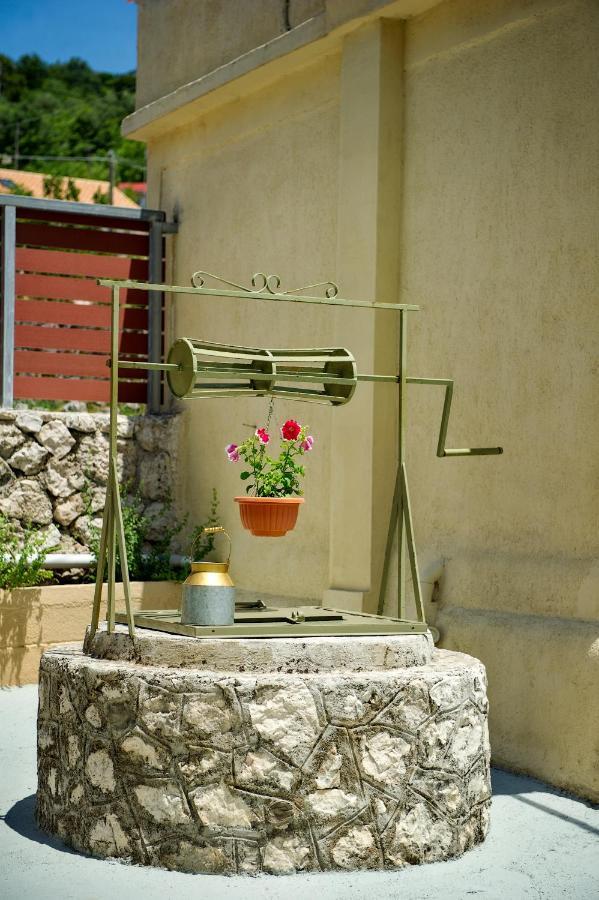 Garbis Garden View Valsamata